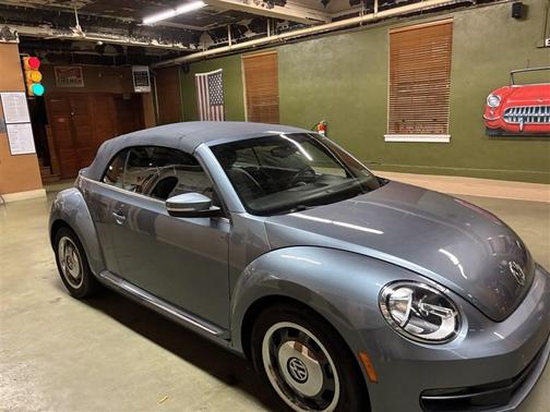 2016 Volkswagen Beetle 1.8T Denim