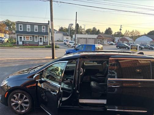 2018 Chrysler Pacifica Limited