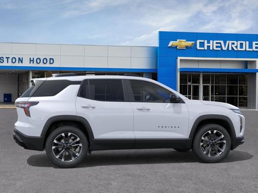 Polar White 2026 Chevrolet Equinox RS