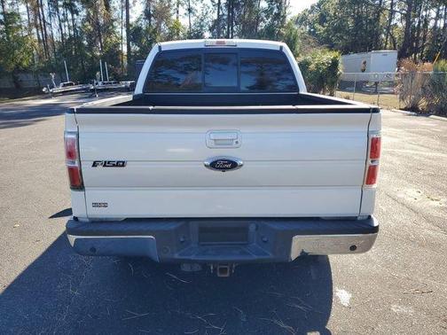 White 2012 Ford F-150 Lariat