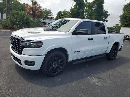 Bright White Clearcoat 2025 RAM 1500 Laramie