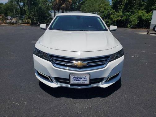 White 2019 Chevrolet Impala 1LT