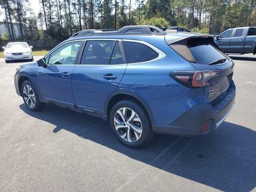 Abyss Blue Pearl 2022 Subaru Outback Limited