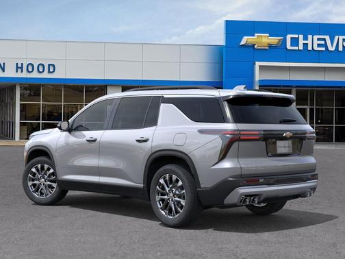 Sterling Gray Metallic 2026 Chevrolet Traverse LT