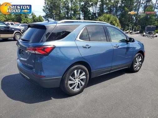 Lakeshore Blue Metallic 2024 Chevrolet Equinox Premier