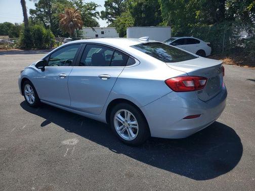 Arctic Blue 2018 Chevrolet Cruze LT