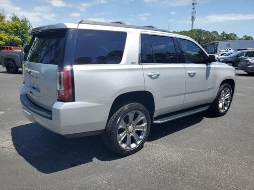 Quicksilver Metallic 2019 GMC Yukon SLT