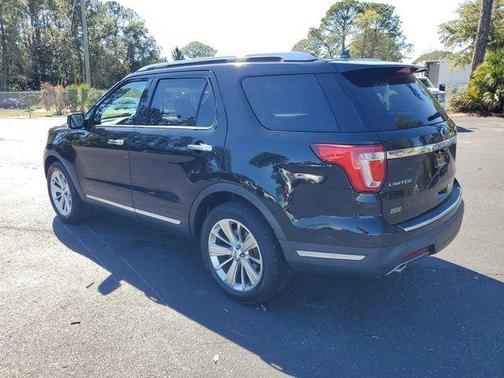 Agate Black Metallic 2019 Ford Explorer Limited