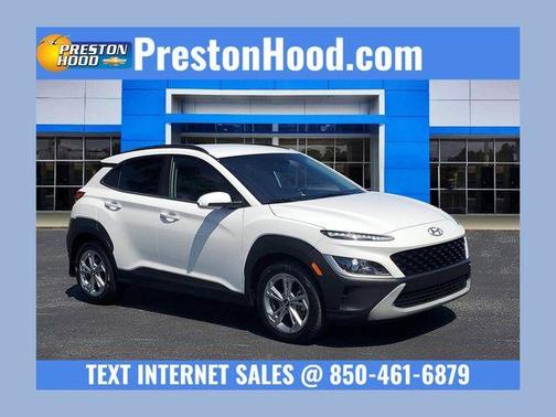 Lunar 2023 Hyundai KONA SEL