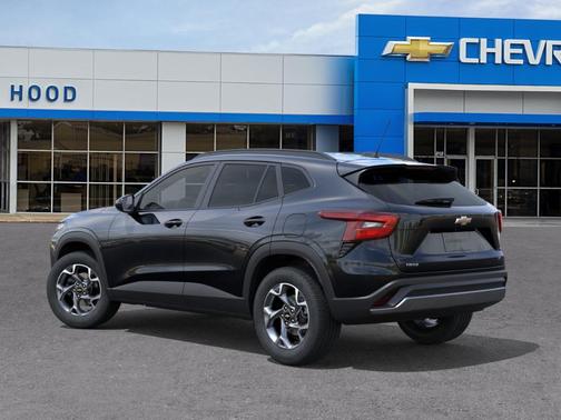 Mosaic Black Metallic 2026 Chevrolet Trax LT