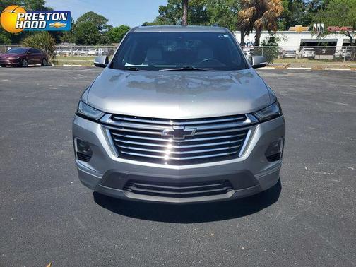 Sterling Gray Metallic 2023 Chevrolet Traverse Premier