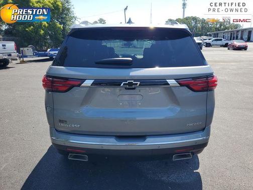 Sterling Gray Metallic 2023 Chevrolet Traverse Premier
