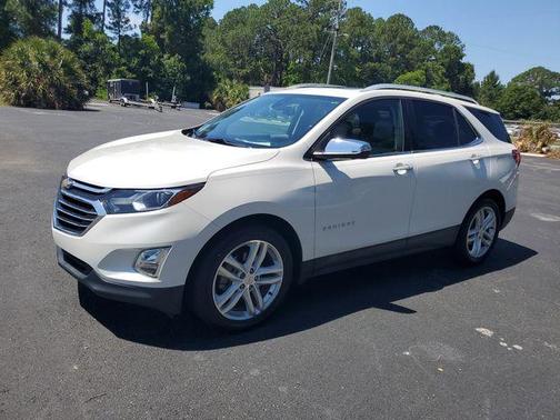 Iridescent Pearl Tricoat 2019 Chevrolet Equinox Premier w/2LZ
