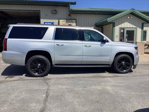 2019 Chevrolet Suburban LT
