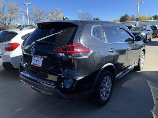 2018 Nissan Rogue S