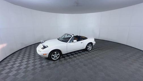 White 1994 Mazda MX-5 Miata