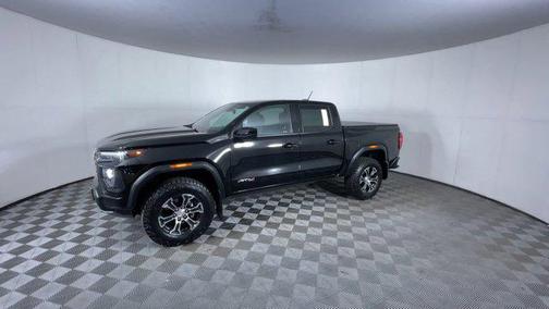 2023 GMC Canyon AT4