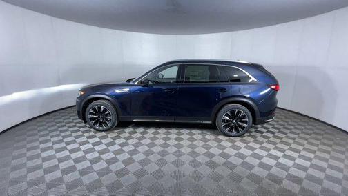 2025 Mazda CX-90 PHEV Premium Plus