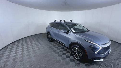 Everlasting Silver 2024 Kia Sportage EX
