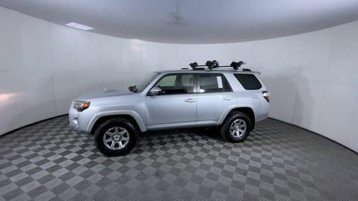 Classic Silver Metallic 2015 Toyota 4Runner SR5