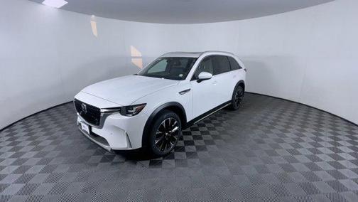 2025 Mazda CX-90 PHEV Premium Plus
