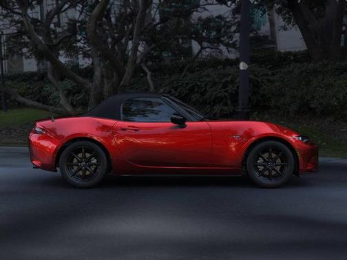 2026 Mazda MX-5 Miata Sport