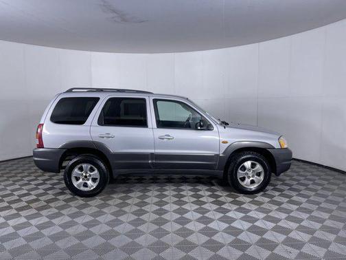 2003 Mazda Tribute LX V6