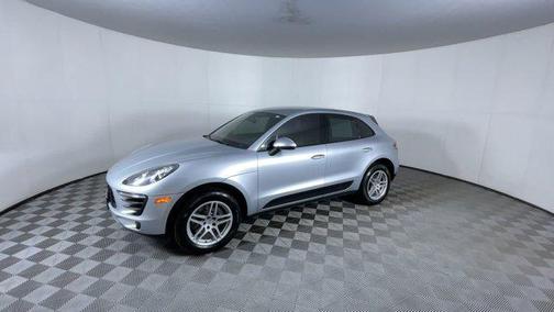 2018 Porsche Macan Base