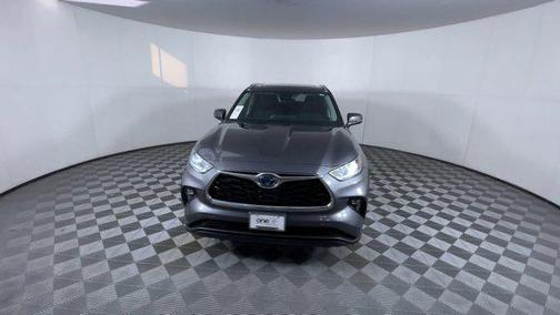 2023 Toyota Highlander Hybrid Limited