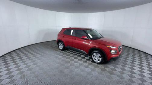 2020 Hyundai VENUE SE