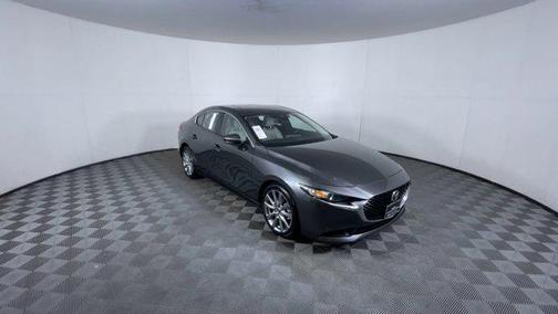 2022 Mazda Mazda3 FWD w/Preferred Package