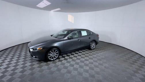 2022 Mazda Mazda3 FWD w/Preferred Package