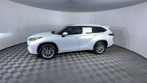2022 Toyota Highlander Limited