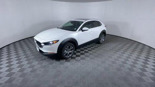 Snowflake White Pearl Mica 2025 Mazda CX-30 2.5 S Preferred Package