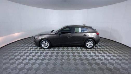 2016 Mazda Mazda3 i Touring