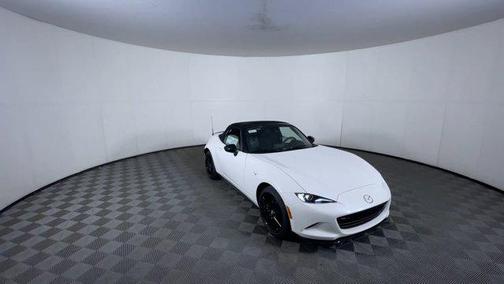Snowflake White Pearl Mica 2026 Mazda MX-5 Miata Club