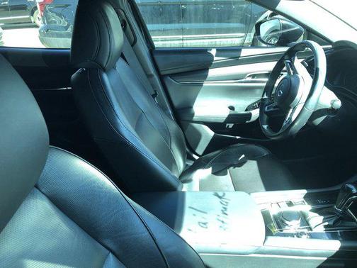 Jet Black Mica 2022 Mazda Mazda3 AWD w/Premium Package