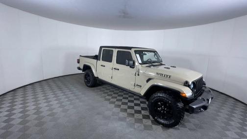 Limited Edition Gobi Clearcoat 2022 Jeep Gladiator Willys 4x4