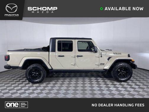 Limited Edition Gobi Clearcoat 2022 Jeep Gladiator Willys 4x4
