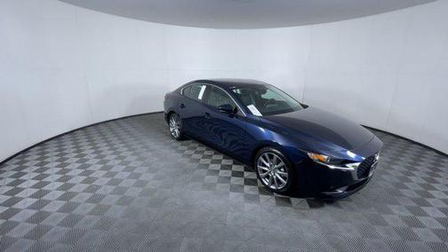 2022 Mazda Mazda3 FWD w/Select Package