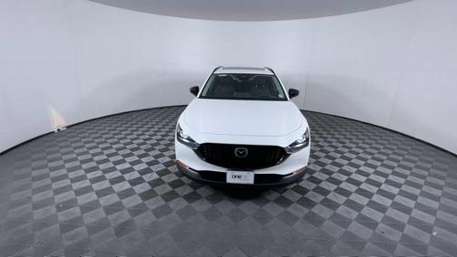 Snowflake White Pearl Mica 2025 Mazda CX-30 2.5 Turbo Premium Package