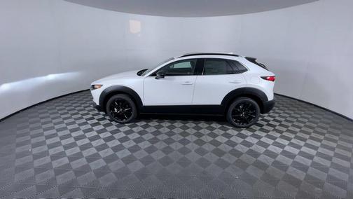 Snowflake White Pearl Mica 2025 Mazda CX-30 2.5 Turbo Premium Package