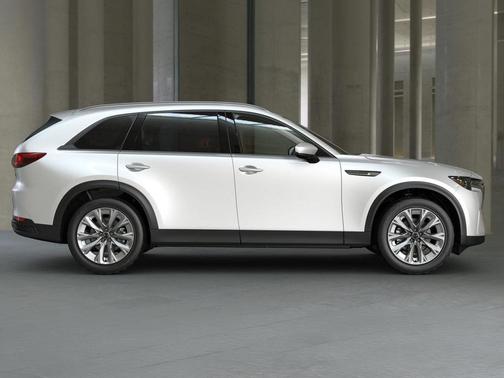 Rhodium White Premium 2026 Mazda CX-90 3.3 Turbo Preferred