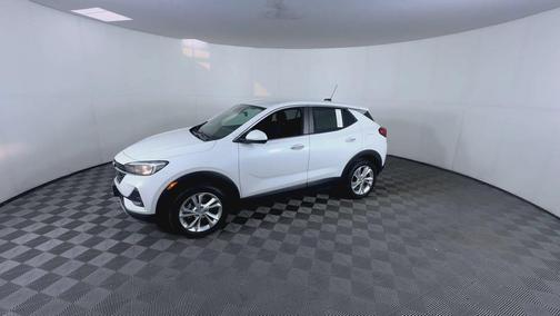 White Frost Tricoat 2022 Buick Encore GX Preferred