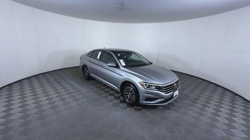 Silver 2019 Volkswagen Jetta 1.4T SEL