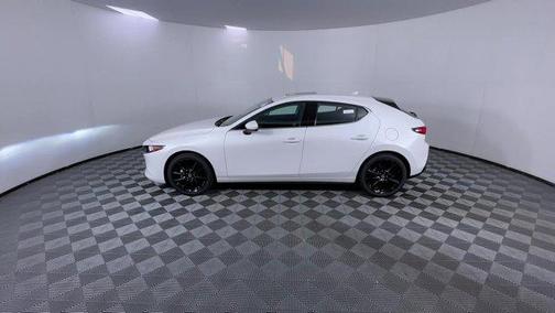 2024 Mazda Mazda3 FWD w/Preferred Package