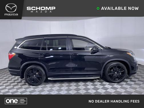 Crystal Black Pearl 2022 Honda Pilot 2WD Special Edition