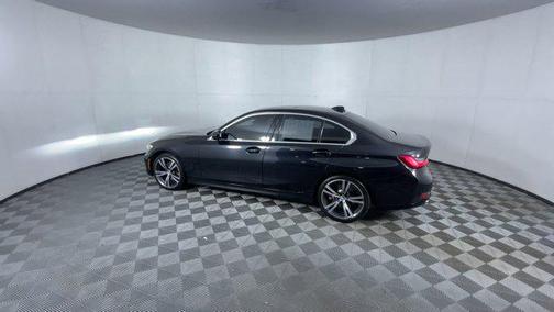 2021 BMW 330 xDrive