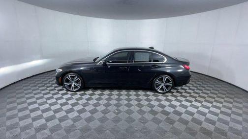 2021 BMW 330 xDrive