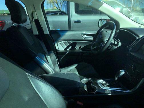 2016 Ford Edge Sport